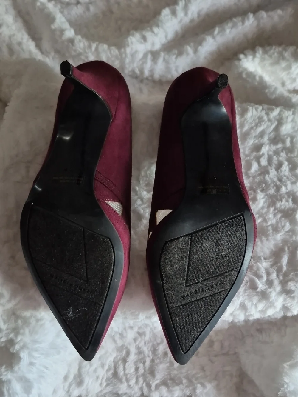 Marc Fisher Wine Pointed-Toe Pumps with Geometric Cutouts - Picture 3 of 4